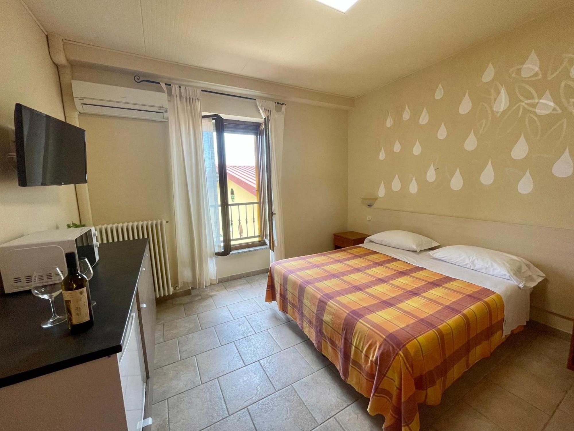 Castelnuovo  Agriturismo La Mussia מראה חיצוני תמונה